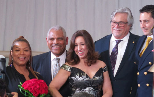 Carnival Horizon christened