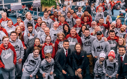 Air Canada, Roots team up