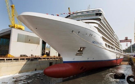 Silver Moon touches water