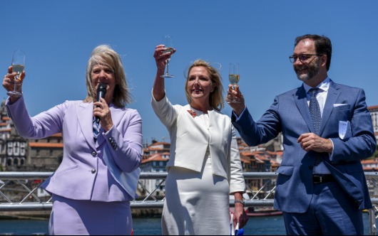 Uniworld Debuts New Ship In Portugal