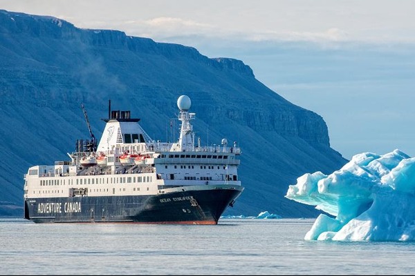 Adventure Canada Makes Vaccinations Mandatory