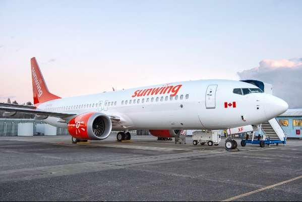 Sunwing Takes Off From Ottawa