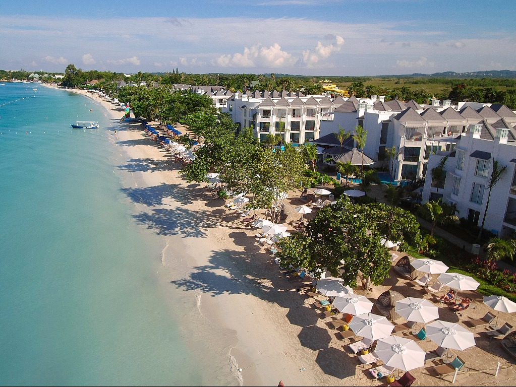 Azul Beach Resort Negril Transitioning To Adults-Only Property