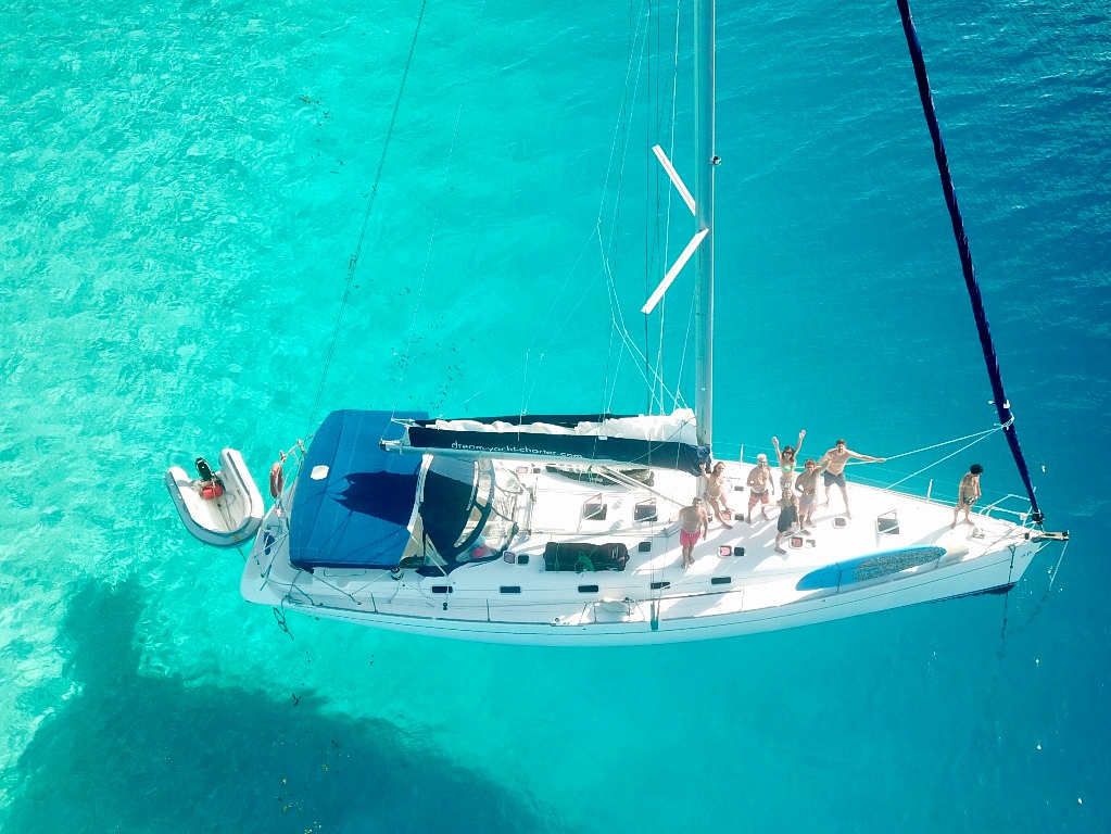 Dream Yacht Worldwide adds 77 new catamarans