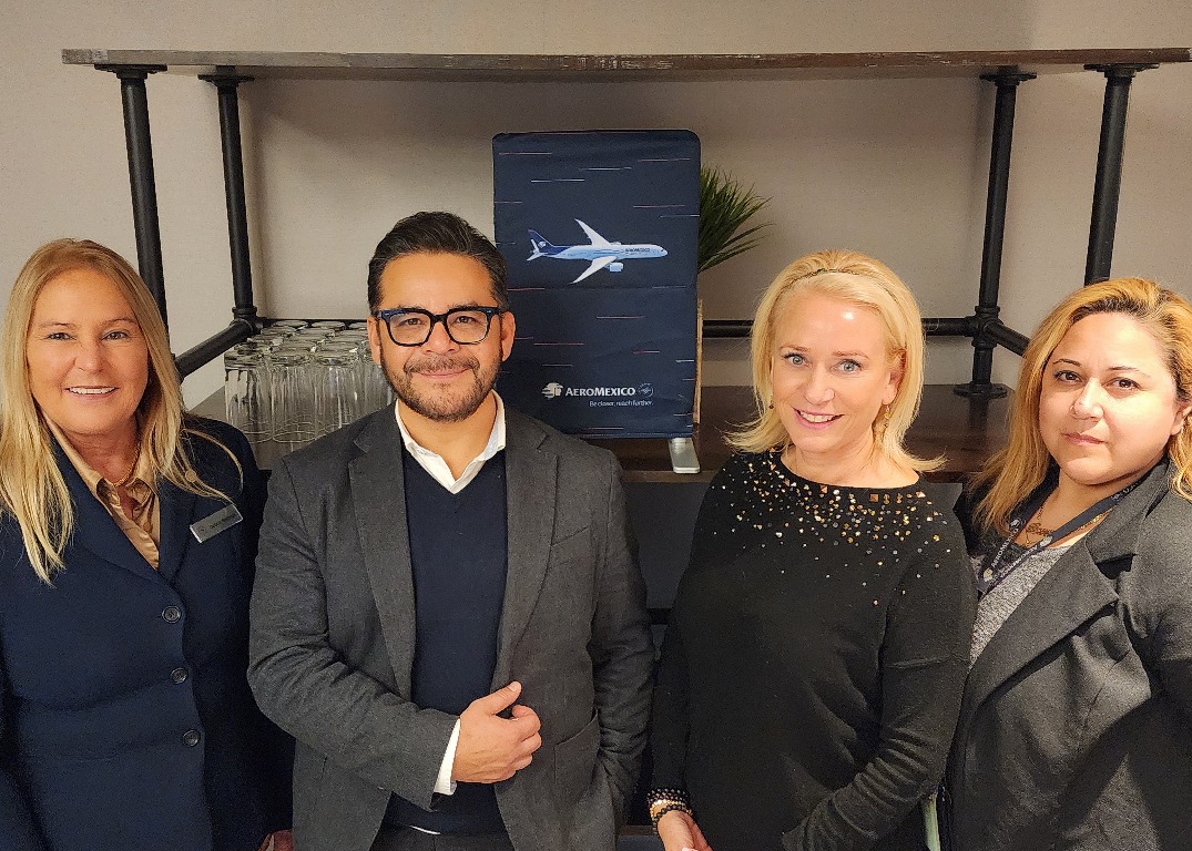 AeroMexico and Sheraton Gateways presents to industry 