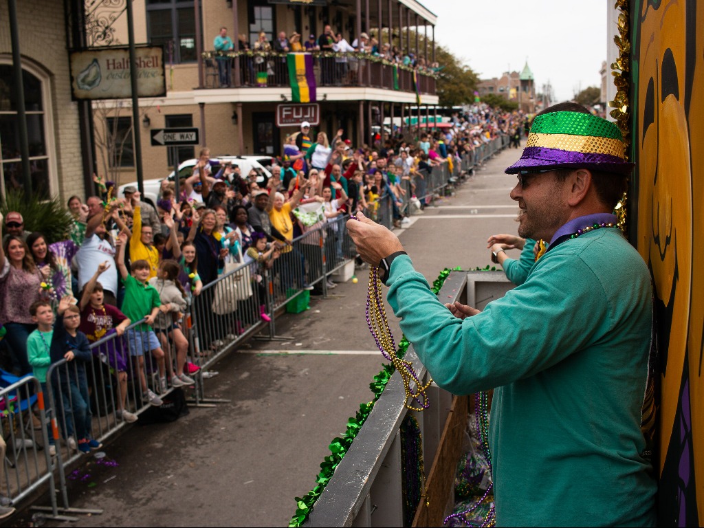 Coastal Mississippi kicks off Mardi Gras celebratrions