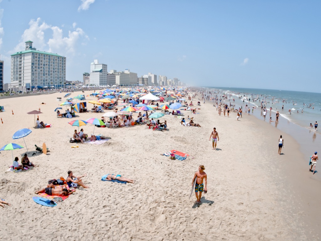Virginia Beach offering Canadians fun for less