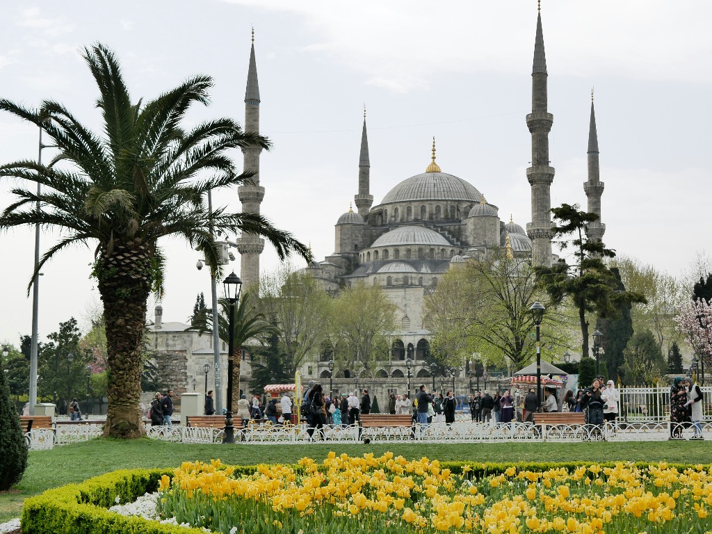 Türkiye’s digital nomad visa now available online