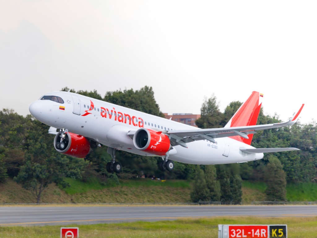 Avianca changes its age rules for younger travellers