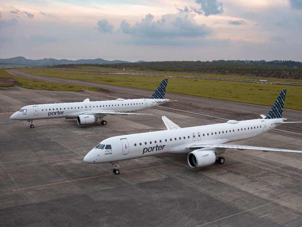 Porter celebrates opening of new YOW maintenance base