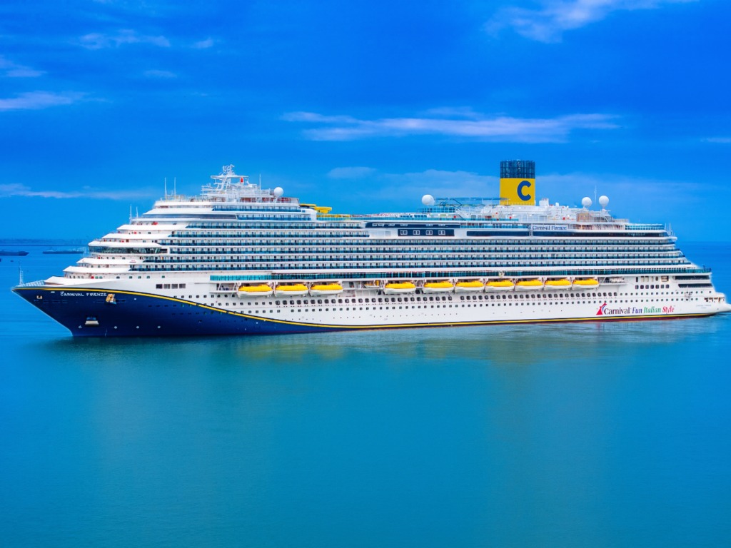 Carnival opens reservations for 2027 sailings of Carnival Firenze