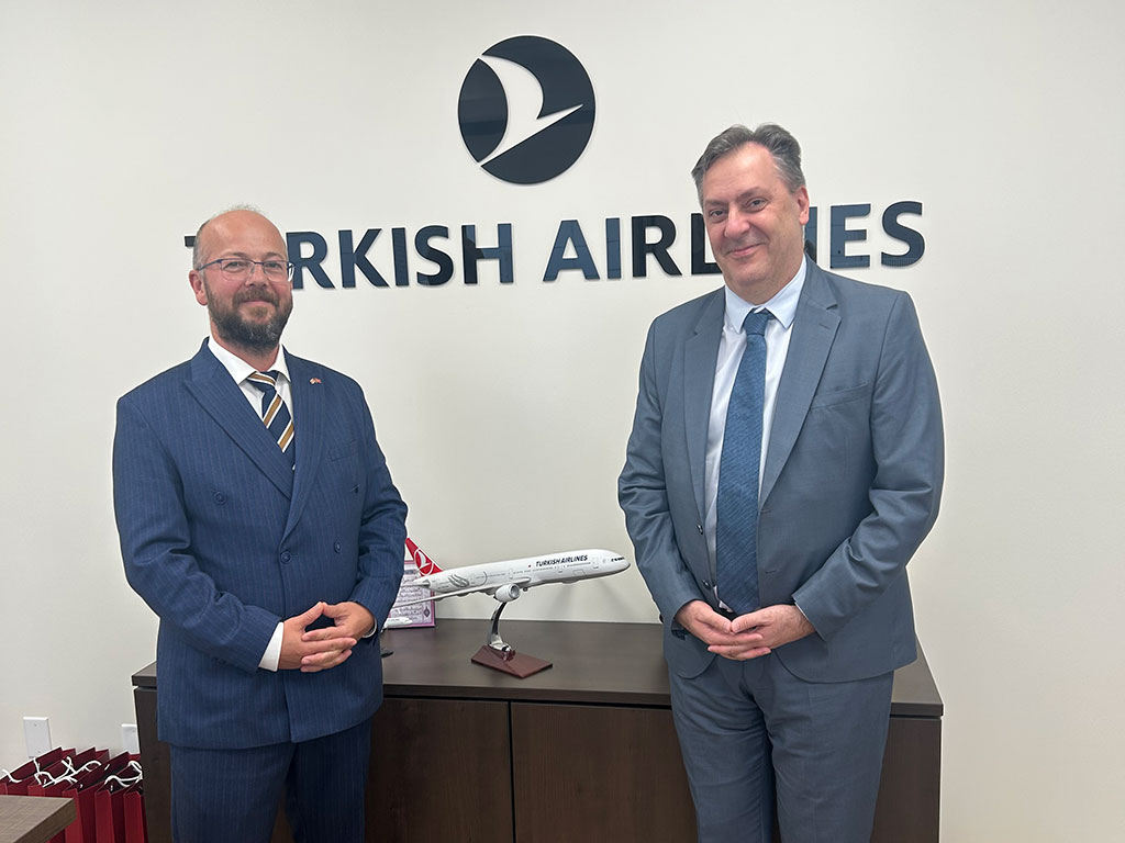 Turkish Airlines flying high with new Toronto office opening