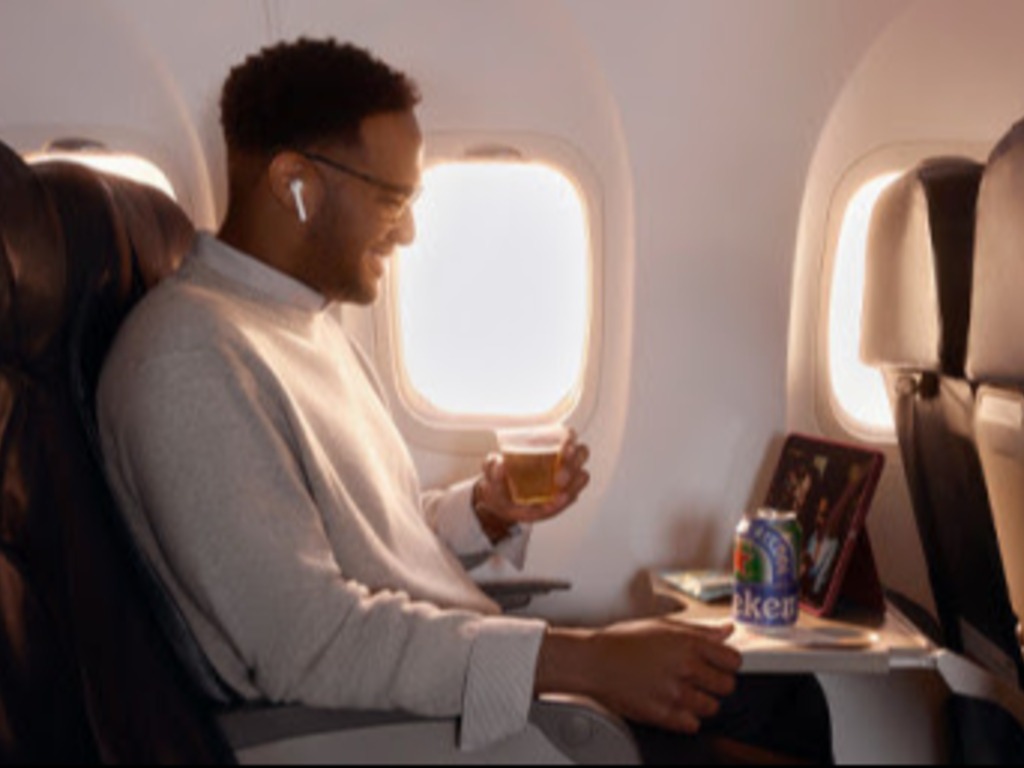 Air Canada Toasts and Treats its Economy Customers