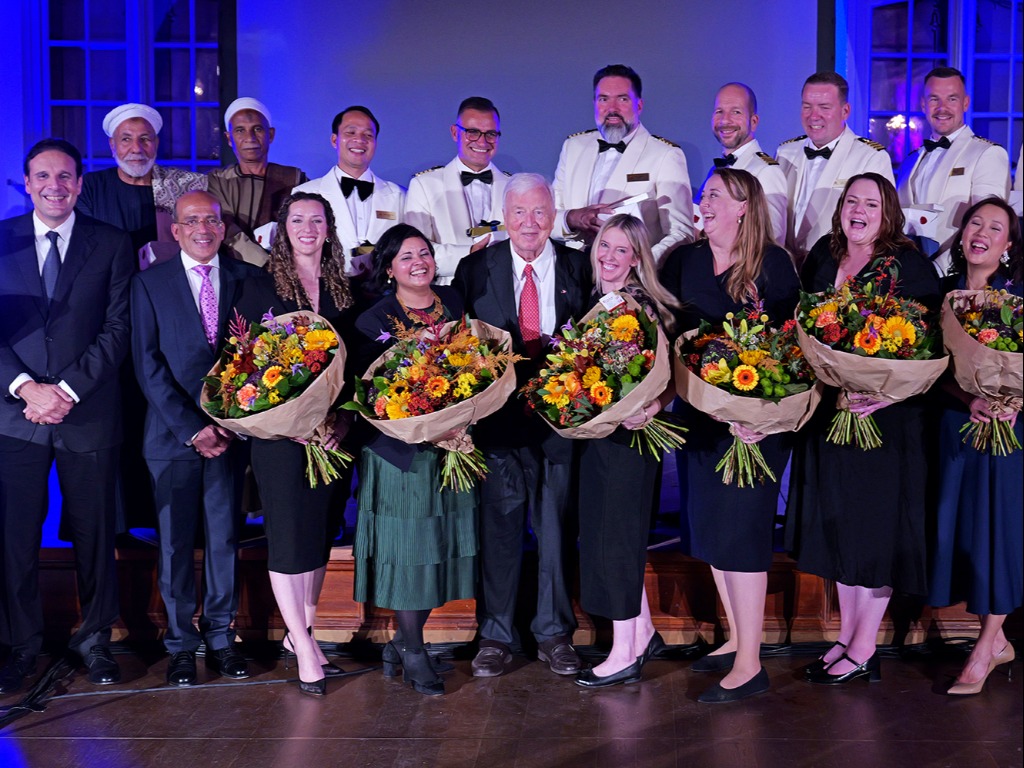 Viking Celebrates 100 Ships Around the World 