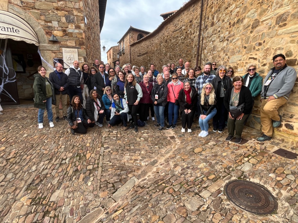 ACTA fam to Leon, Spain builds advisor knowledge