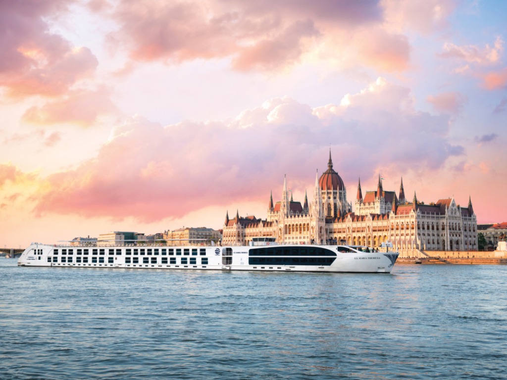 Uniworld sets a course to offer some special Black Friday deals