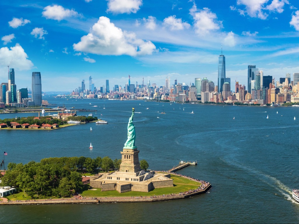 Holland America to mark America’s 250th with Iconic July 4 Sailing