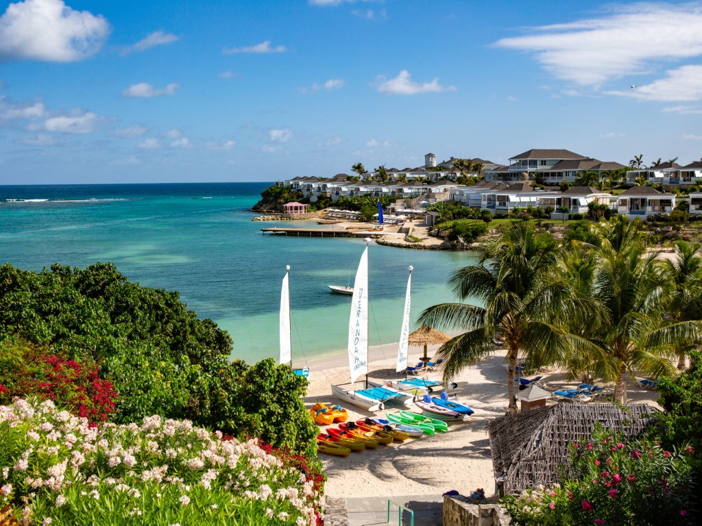 Elite Island Resorts new Antigua campaign designed to drive business to agents  