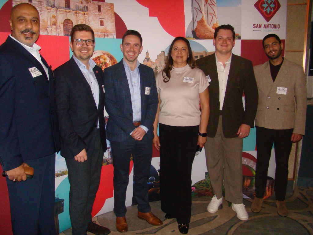 Visit San Antonio celebrates Air Canada flights, rolls out the welcome mat for Canadians