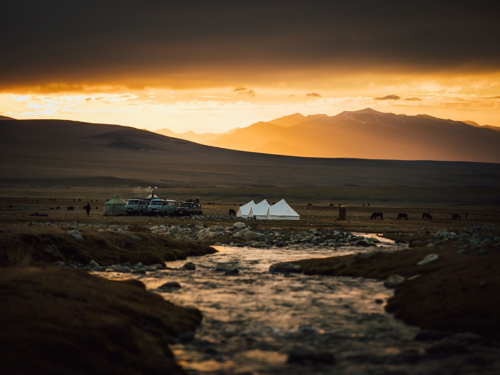 Megan Hine to lead Kensington Expeditions Women-Only Mongolia Expedition