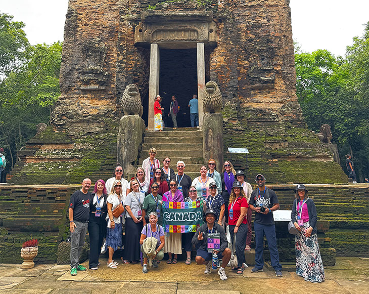 Experiencing community tourism in action